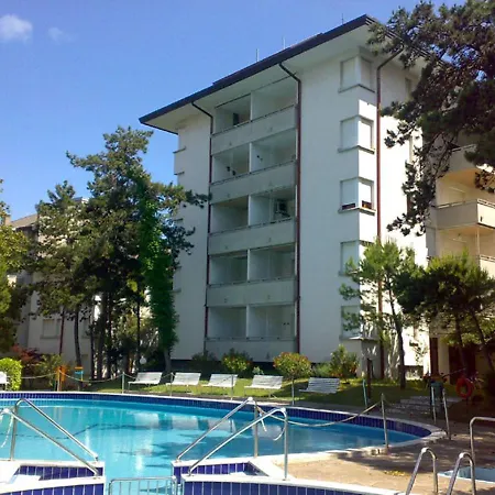 Apartment Cond Tartana